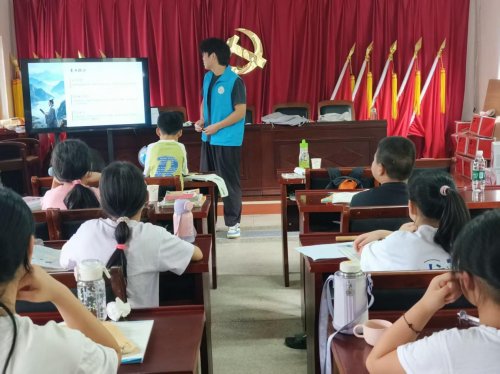 青春力量赋能乡村，教育产业共绘振兴——机械工程学院学子赴南陵龙山村