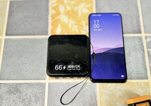 超级马、黑鲨、西圣充电宝测评:哪款最值得入手还能带上飞机?