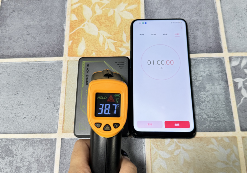超级马、黑鲨、西圣充电宝测评:哪款最值得入手还能带上飞机?