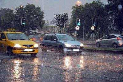 台风暴雨等极端天气，用车安全须知