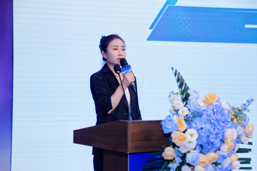 远大博林特电梯2025年经销商战略合作与产品推广会议西部站，臻・鸿系列家用梯西部市场首发