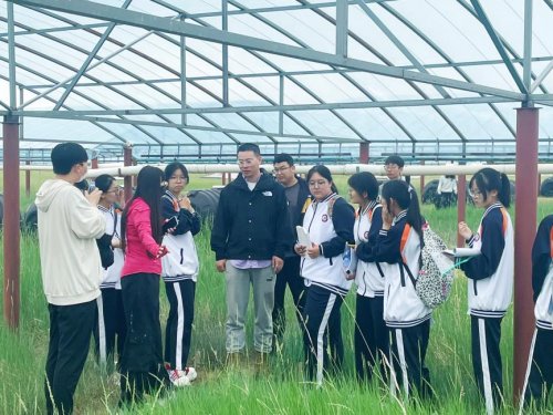 青衿筑盾护边疆：河南大学生科学子赴内蒙古践行青春戍边使命(图4)