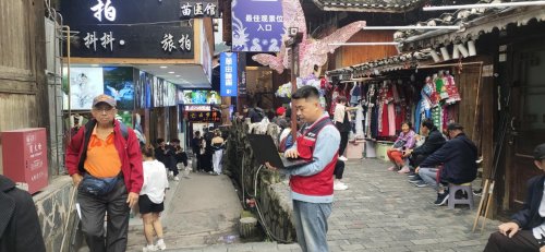 黔东南联通高效护航西江千户苗寨茅台文创开幕式 圆满完成通信保障工作