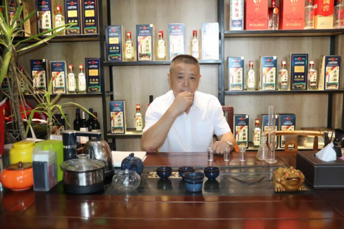 泸州国膳液酒业：以酿艺承文明，以团队筑未来(图2)