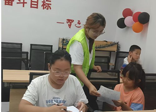 日职学子三下乡：知识赋能成长，点亮多彩假期(图3)