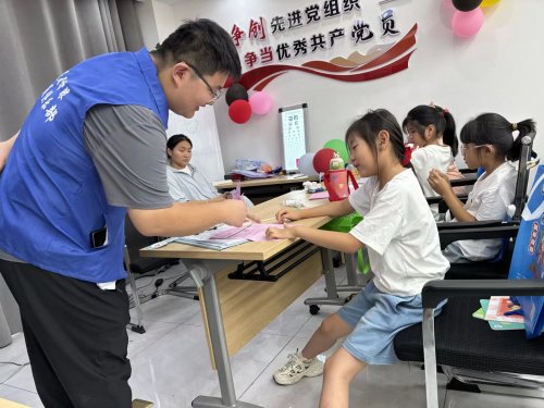 日职“成长N次方儿童素养成长实践团”志愿活动圆满落幕(图2)