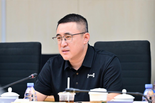 十佳“中国心”专家实地体验,极光湾超级电混系统展现全球竞争力 极光湾BHE15TDEB混动专用发动机获专家点赞,将搭载吉利银河M9量产上市第3张-环球新闻网 十佳“中国心”专家实地体验,极光湾超级电混系统展现全球竞争力 极光湾BHE15TDEB混动专用发动机获专家点赞,将搭载吉利银河M9量产上市第3张