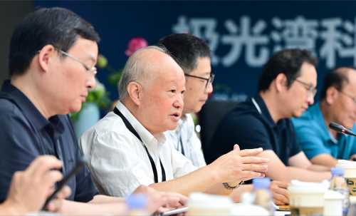 十佳“中国心”专家实地体验,极光湾超级电混系统展现全球竞争力 极光湾BHE15TDEB混动专用发动机获专家点赞,将搭载吉利银河M9量产上市第6张-环球新闻网 十佳“中国心”专家实地体验,极光湾超级电混系统展现全球竞争力 极光湾BHE15TDEB混动专用发动机获专家点赞,将搭载吉利银河M9量产上市第6张