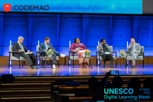 点猫科技携手优秀教师及区校案例在教科文国际舞台分享中国AI教育