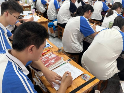 桐梓双线献力，山海共筑贵州梦——遵义医科大学珠海校区乡村振兴实践纪实