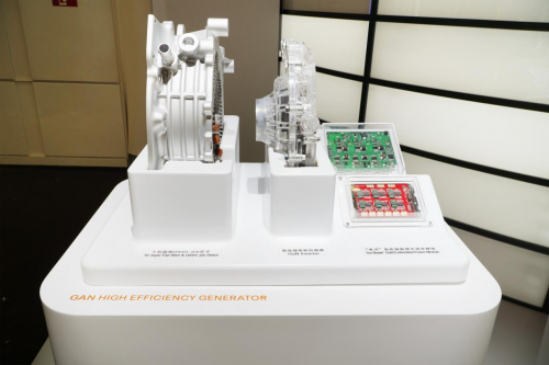2025 IAA慕尼黑车展完美落幕 浩思动力展示兼容汽油乙醇甲醇的全能动力单元第2张