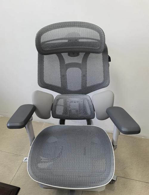 西昊、夏草木、黑白调人体工学椅值得吗?怎么样?专业测评对决!