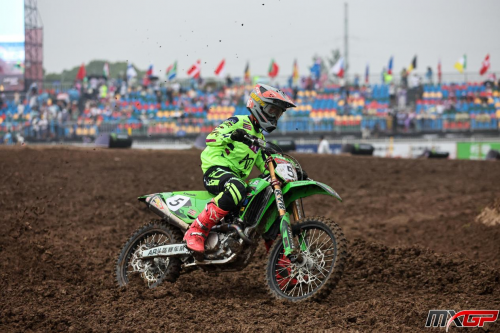 AR头盔亮相MXGP世界赛场