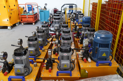 2025年大吨位千斤顶厂家TOP3权威榜单：技术与实力铸就行业标杆