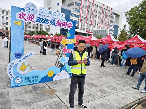 湖北荆门联通全力护航校园秋季开学通信保障
