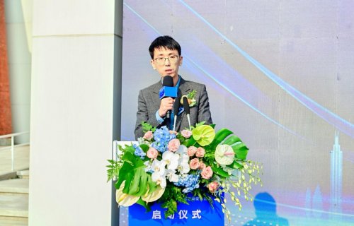“新智”消费点燃秋装市场苏宁易购“金九银十”消费季全面爆发第2张