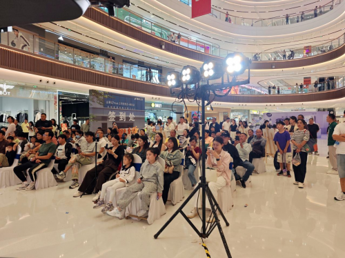 配备智能双冰箱搭载猎鹰500辅助驾驶 捷途山海L7 PLUS上市10.99万起