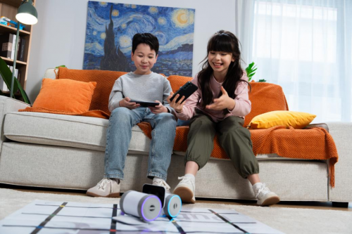 鲸鱼 Pubbo 首发:4-12 岁儿童的 AI 成长伙伴 鲸鱼 Pubbo 首发:4-12 岁儿童的 AI 成长伙伴