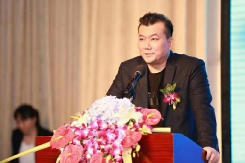 2007 中国通信峰会：吴志阳解析国产手机破局路，聚焦细分研发