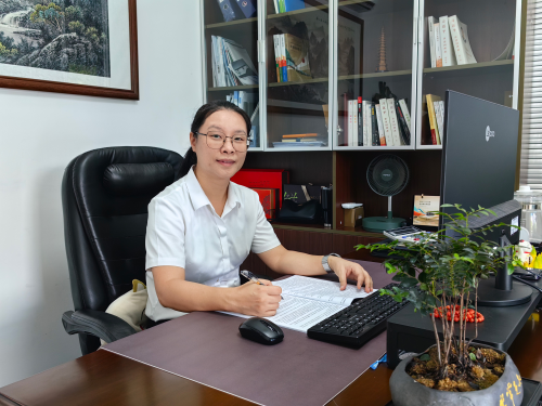 国宾礼遇！中旅交通携苏州金龙新V系重塑高端出行新标杆