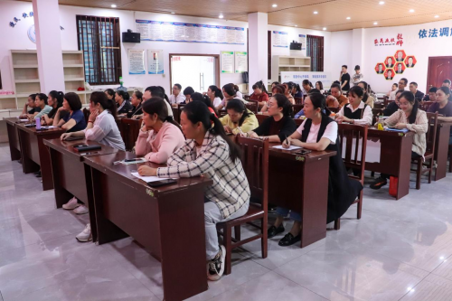 泸县喻寺镇“新农人”培育计划首战告捷(图2) 泸县喻寺镇“新农人”培育计划首战告捷(图2)