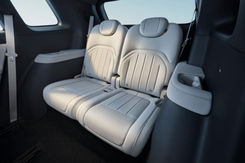 全家出行要 “舒心”！2026 款东风奕派 eπ008 座椅多向调节，20 万级家庭 SUV 超适配第2张