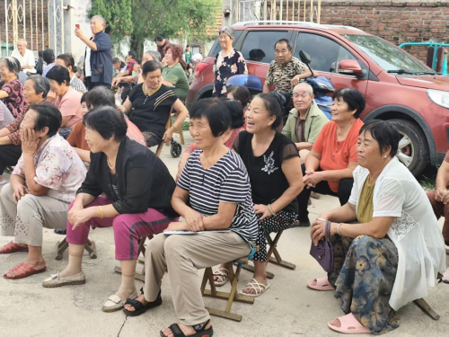 【核心价值观我践行】 双节活动热闹开 文明新风润民心