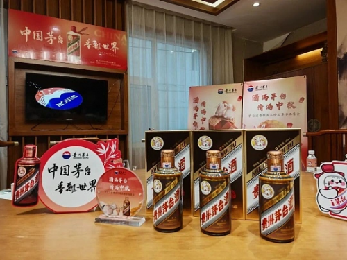 头部名酒稳礼赠，宴席市场扛大旗：白酒场景分化正当时