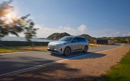 15.99万元起，东风奕派2026款eπ008五座版携多重福利焕新而来第7张