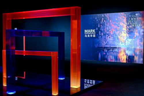 以虎鲸精神拓界深潜，共赴绿色未来