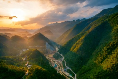 中交河海工程有限公司承建重庆巫溪凤凰水库工程成功实现截流