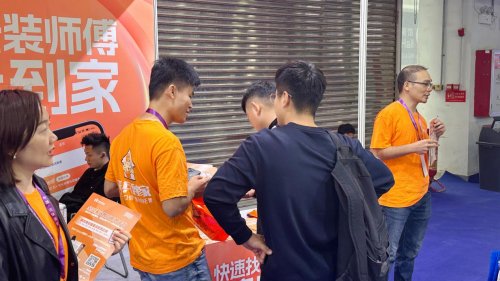 双11不再“喜忧参半”：古镇灯商靠奇兵到家接住爆单，守住口碑