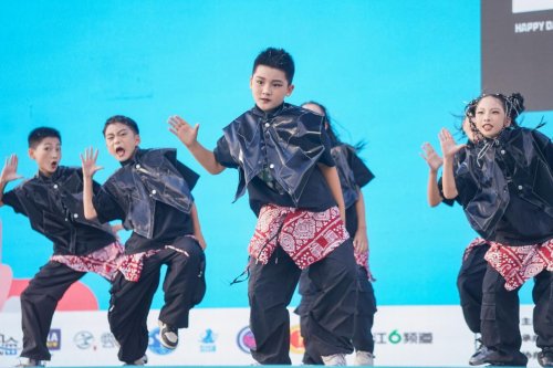 025中国定海东海云廊街舞邀请赛暨第五届长三角街舞公开赛圆满举行"