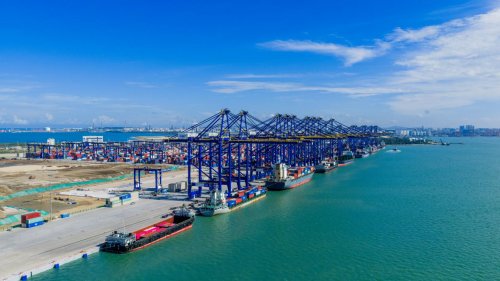中交四航局承建的海南洋浦区域国际集装箱枢纽港扩建工程（一阶段）二期工程即将投产！