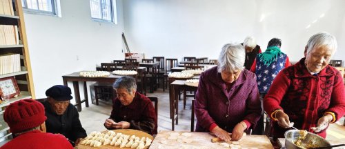 核心价值观我践行丨小小饺子香 暖暖重阳情