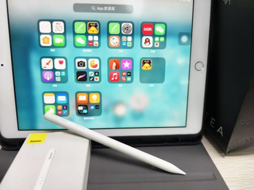 倍思电容笔好用吗?西圣、倍思两款iPad平替电容笔横评实测!