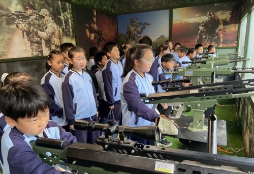 山东省招远阜山镇周家庄子学校赴盛慧强军基地开展国防教育研学活动