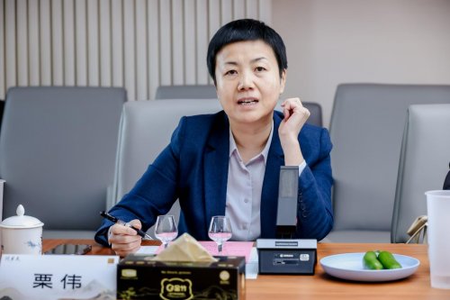 葵花酒業(yè)「問東方」獲酒協(xié)首肯，泰斗天團(tuán)為何集體為「問東方」站臺(tái)？