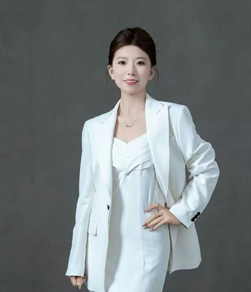 李大美：用歌声与真诚筑梦的90后网络歌手主播