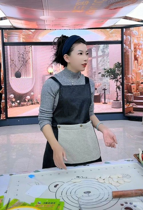 李大美：用歌声与真诚筑梦的90后网络歌手主播