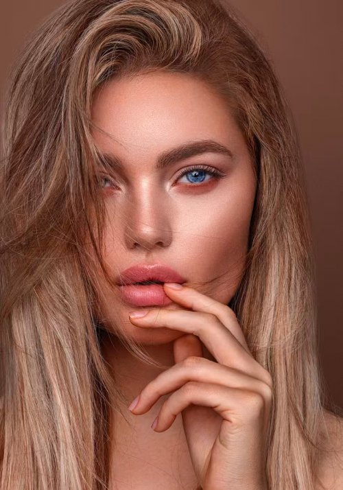 不做“假面”美人！艳存晓年轻胶原水光