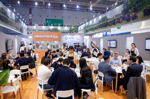 阿根廷牛肉展团圆满亮相第八届中国国际进口博览会！以高品质与可持续理念深化中阿合作新篇