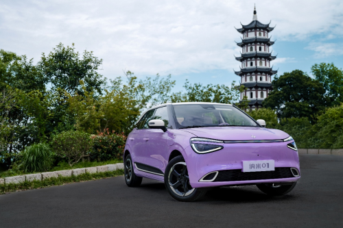 预算 5 万买代步？纳米 01 灵活省油还靠谱，闭眼入不后悔