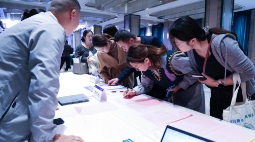 荆门联通开展“百城千园行”，以工业互联网赋能制造新篇章