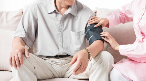 溯源古今话“三高”： 广东上医从典籍智慧到现代养护的跨时代实践