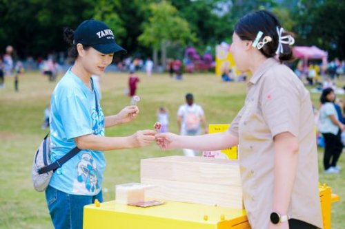 深圳赏花周即将收官 —— 粒上皇「栗」量补给站镌刻鹏城秋冬记忆