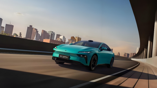 东风奕派 eπ007 + 新车上市 15 万级增换购实力备选第2张-车市生活 东风奕派 eπ007 + 新车上市 15 万级增换购实力备选第2张