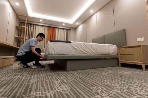 酒店推拉床架:提高清洁效率,降低人工成本