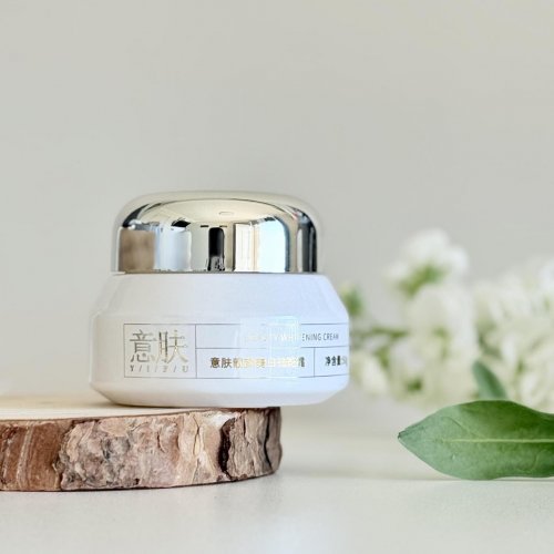 黄褐斑最怕的克星深度测评！八大祛斑实力派产品，让顽固色斑无处遁形