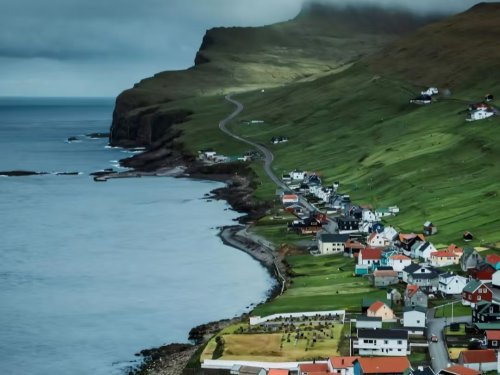 焦虑的家长养不出轻松的孩子——东方心语